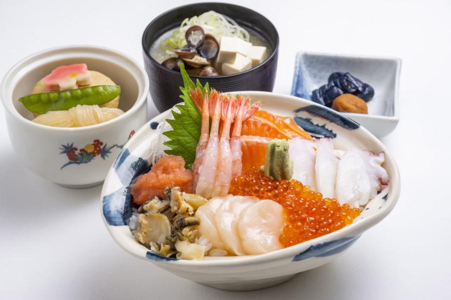ホテルマイステイズプレミア札幌パークの充実の和食またはバイキング料理