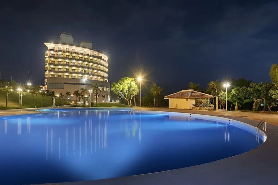 ANAクラウンプラザリゾート沖縄うるまヒルズ